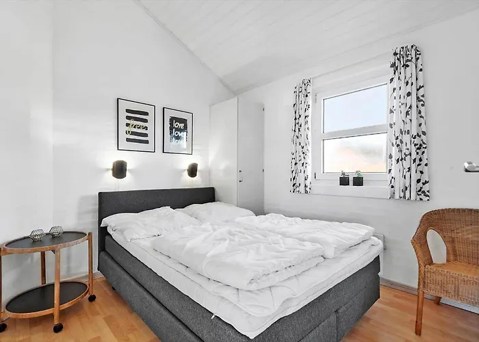 Bv218-blavand-ingridsvej-20 *